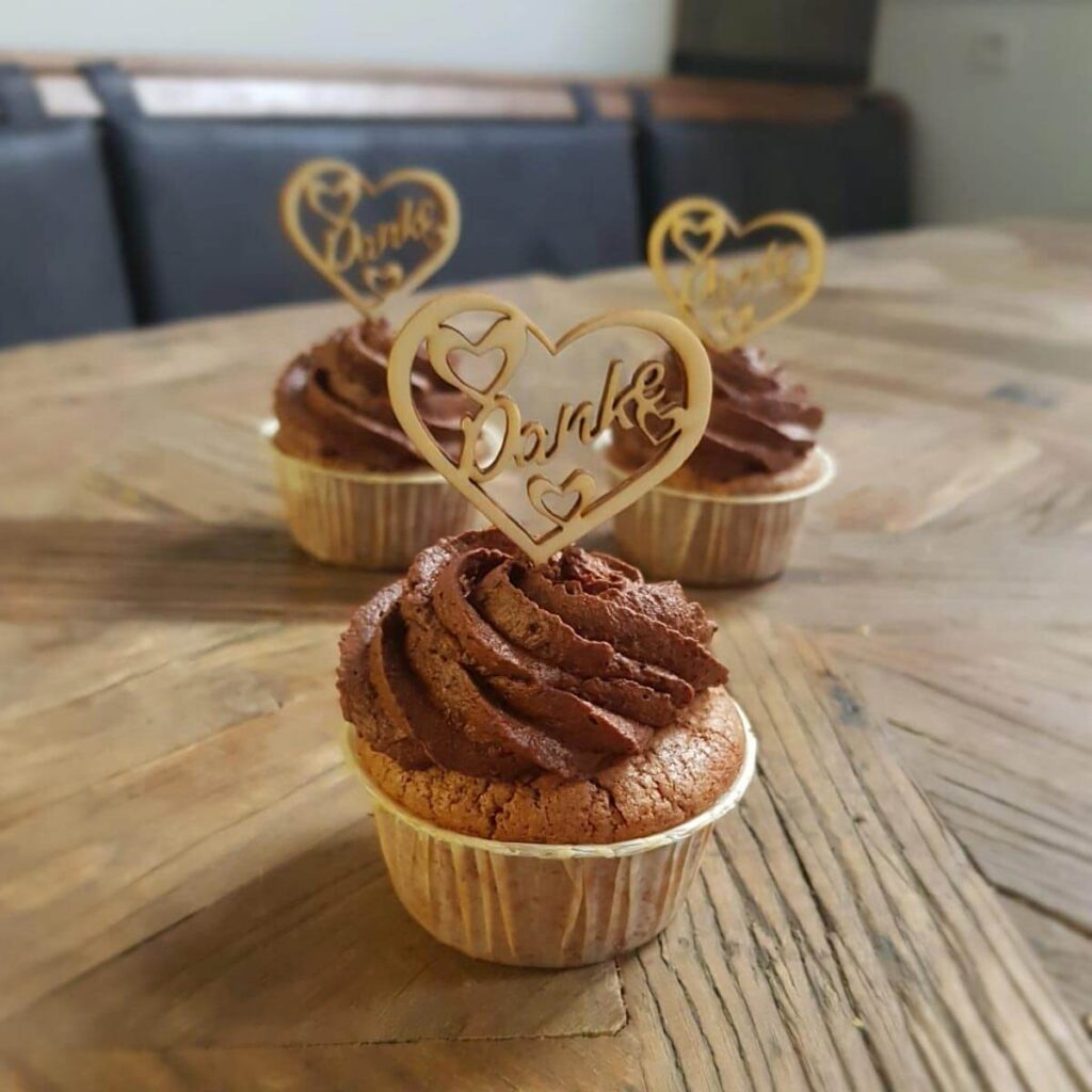 Kleine Cake Topper für Cupcakes Kleine Cake Topper für Cupcakes