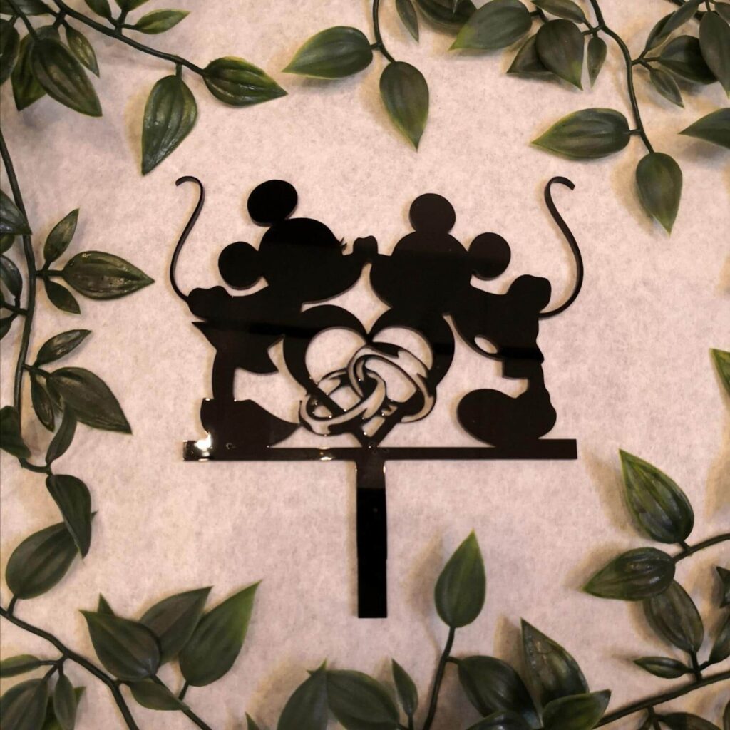 Cake Topper mit Bekannten Figuren Cake Topper mit Bekannten Figuren