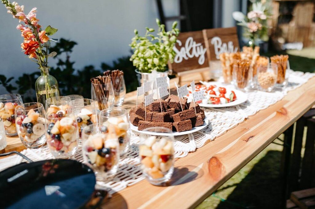Beispiel einer Salty Bar mit Snacks 